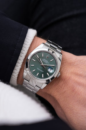 Rolex Datejust 41 126300 Stainless Steel Green Dial Oyster (2026) — foto 12