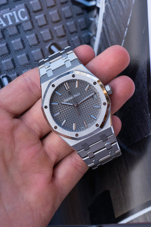 Audemars Piguet Royal Oak 15500ST.OO.1220ST.02 Stainless Steel Grey Dial — foto 12