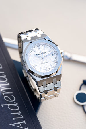 Audemars Piguet Royal Oak 15450ST.OO.1256ST.01.A Selfwinding Stainless Steel White Dial — foto 7
