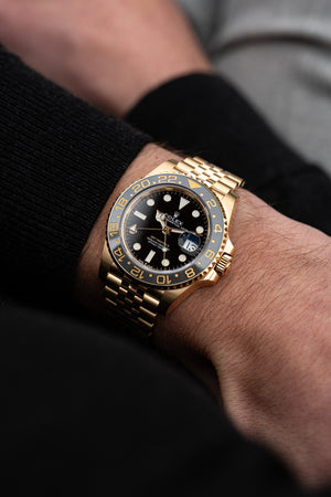 Rolex GMT-Master II 126718GRNR Yellow Gold Black Dial Jubilee (2023) — foto 12