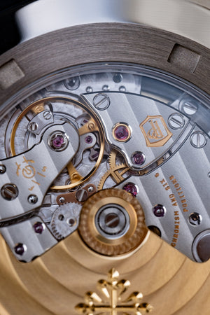 Patek Philippe Aquanaut 5168G-001 White Gold Blue Dial (2021) — foto 8