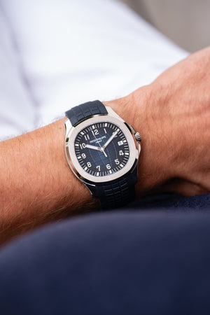 Patek Philippe Aquanaut 5168G-001 White Gold Blue Dial (2021) — foto 9