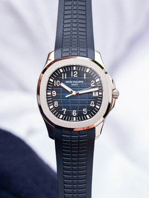 Patek Philippe Aquanaut 5168G-001 White Gold Blue Dial (2021) — foto 6