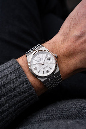 Rolex Land-Dweller 127334 Stainless Steel Intense White Dial (2026) — foto 9