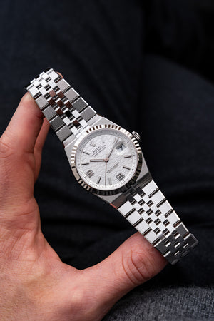 Rolex Land-Dweller 127334 Stainless Steel Intense White Dial (2026) — foto 12