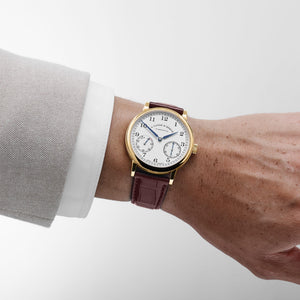 A. Lange & Söhne 1815 UP/DOWN 234.021 Yellow Gold White Dial (2025) — foto 2