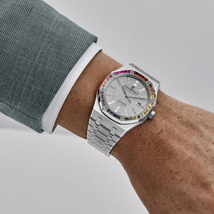 Audemars Piguet Royal Oak 15413BC.YY.1220BC.01 White Gold Rainbow Sapphires Bezel Diamond Dial Limited Production (2022) — foto 2