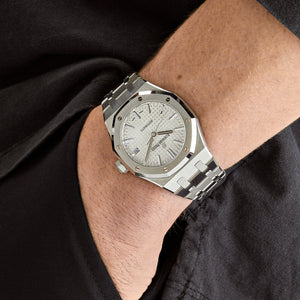 Audemars Piguet Royal Oak 15450ST.OO.1256ST.01.A Selfwinding Stainless Steel White Dial — foto 2