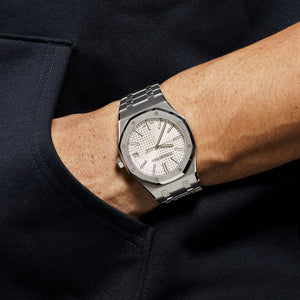 Audemars Piguet Royal Oak 15500ST.OO.1220ST.04 Stainless Steel Silver-White Dial — foto 2