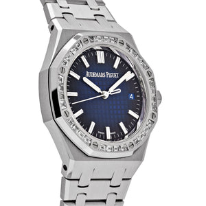 Audemars Piguet Royal Oak 15551BC.ZZ.1356BC.01 Diamond Bezel White Gold Smoked Blue Dial (2024) — foto 3