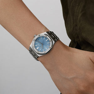 Audemars Piguet Royal Oak 15551ST.ZZ.1356ST.04 'Ladies' Stainless Steel Light Blue Dial Diamond Bezel (2024) — foto 3