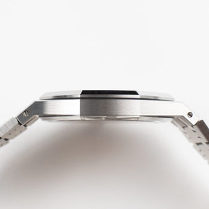 Audemars Piguet Royal Oak 16202ST.OO.1240ST.02 'Jumbo' Extra-Thin Stainless Steel Blue Dial (2025) — foto 9