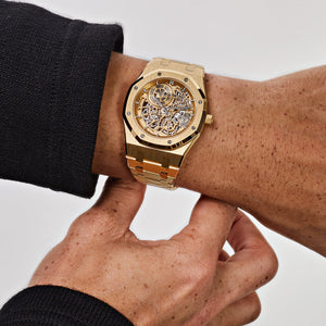 Audemars Piguet Royal Oak 16204BA.OO.1240BA.01 Jumbo Extra-Thin Yellow Gold Openworked (2025) — foto 2