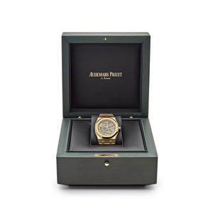 Audemars Piguet Royal Oak 16204BA.OO.1240BA.01 Jumbo Extra-Thin Yellow Gold Openworked (2025) — foto 7