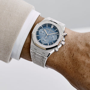 Audemars Piguet Royal Oak 26240BC.GG.1324BC.02 Chronograph Frosted White Gold Light Blue Dial — foto 2