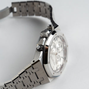 Audemars Piguet Royal Oak 26240ST.OO.1320ST.07 Chronograph Stainless Steel Silver-Toned Dial (2024) — foto 6