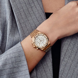 Audemars Piguet Royal Oak 26715OR.ZZ.1356OR.01 Chronograph Rose Gold Silver Dial Diamond Bezel — foto 3