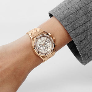 Audemars Piguet Royal Oak 26715OR.ZZ.1356OR.01 Chronograph Rose Gold Silver Dial Diamond Bezel — foto 2