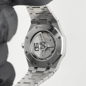Audemars Piguet Royal Oak 77450ST.OO.1361ST.02 Stainless Steel Silver-Toned Dial (2025) — foto 9