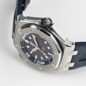 Audemars Piguet Royal Oak Offshore 15720ST.OO.A009CA.01 Diver Stainless Steel Grey Dial — foto 6