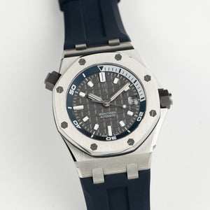 Audemars Piguet Royal Oak Offshore 15720ST.OO.A009CA.01 Diver Stainless Steel Grey Dial — foto 5