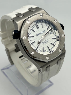 Audemars Piguet Royal Oak Offshore 15710ST.OO.A010CA.01 Diver Stainless Steel White Dial — foto 4