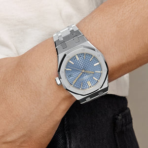 Audemars Piguet Royal Oak 15510BC.OO.1320BC.01 White Gold Blue Baguette Dial Limited Edition of 100 — foto 2