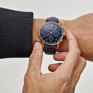 Audemars Piguet Code 11.59 26393OR.OO.A321CR.01 Rose Gold Lacquered Blue Dial — foto 2