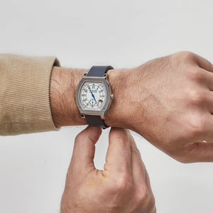 F.P.Journe Élégante 48 Ref. ELHT Titanium Luminescent White Dial (2024) — foto 2