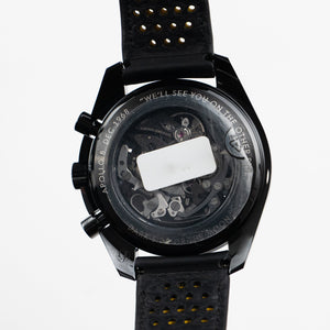 Omega Speedmaster 311.92.44.30.01.001 Dark Side of the Moon Apollo 8 Edition Black Ceramic Black Dial (2021) — foto 6