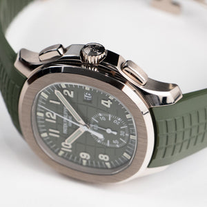 Patek Philippe Aquanaut 5968G-010 Chronograph White Gold Khaki Green Dial (2025) — foto 8