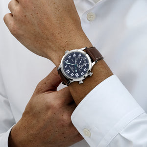 Patek Philippe Calatrava 5524G-001 'Pilot' Travel Time White Gold Blue Dial — foto 3