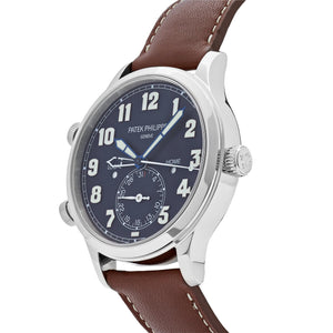 Patek Philippe Calatrava 5524G-001 'Pilot' Travel Time White Gold Blue Dial — foto 5