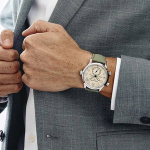 Patek Philippe Calatrava 5524G-010 'Pilot' Travel Time White Gold Ivory Dial (2026) — foto 4