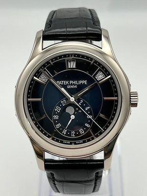Patek Philippe Complications 5205G-013 Annual Calendar White Gold Blue Dial (2021) — foto 3