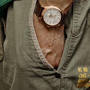 Patek Philippe Complications 5205R-001 Annual Calendar Rose Gold White Dial — foto 2