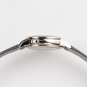 Patek Philippe Complications 5330G-001 World Time White Gold Blue Dial (2025) — foto 9