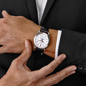 Patek Philippe Complications 5396G-011 Annual Calendar Moon Phases White Gold (2019) — foto 3