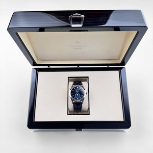 Patek Philippe Complications 5396G-017 Annual Calendar Moon Phases White Gold Blue Dial (2025) — foto 6