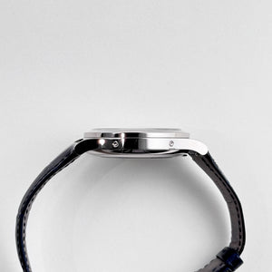 Patek Philippe Complications 5396G-017 Annual Calendar Moon Phases White Gold Blue Dial (2025) — foto 5