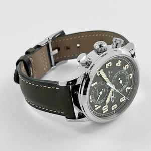 Patek Philippe Complications 5924G-010 Calatrava 'Pilot' Travel Time Chronograph White Gold Green Dial (2023) — foto 6