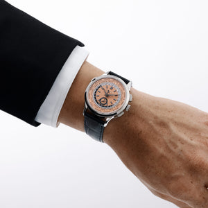 Patek Philippe Complications 5935A-001 World Time Chronograph Stainless Steel Opaline Salmon Dial (2023) — foto 2