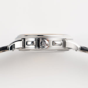 Patek Philippe Complications 5935A-001 World Time Chronograph Stainless Steel Opaline Salmon Dial (2023) — foto 9