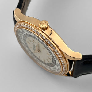 Patek Philippe Complications 7130R-013 Rose Gold White Dial Diamond Bezel (2022) — foto 4