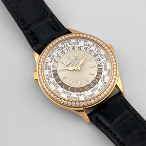 Patek Philippe Complications 7130R-013 Rose Gold White Dial Diamond Bezel (2022) — foto 2