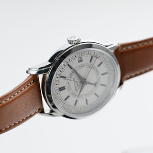 Patek Philippe Complications Calatrava 5212A-001 Weekly Calendar Stainless Steel Silver Opaline Dial (2025) — foto 9