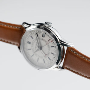 Patek Philippe Complications Calatrava 5212A-001 Weekly Calendar Stainless Steel Silver Opaline Dial (2025) — foto 8