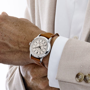 Patek Philippe Complications Calatrava 5212A-001 Weekly Calendar Stainless Steel Silver Opaline Dial (2025) — foto 3