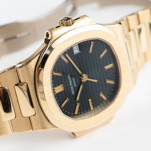 Patek Philippe Nautilus 3800/1 Yellow Gold Blue Dial — foto 7