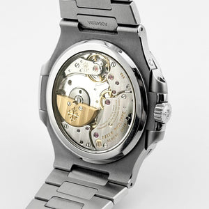 Patek Philippe Nautilus 5712/1A-001 Stainless Steel Blue Dial Moon Phases (2023) — foto 9